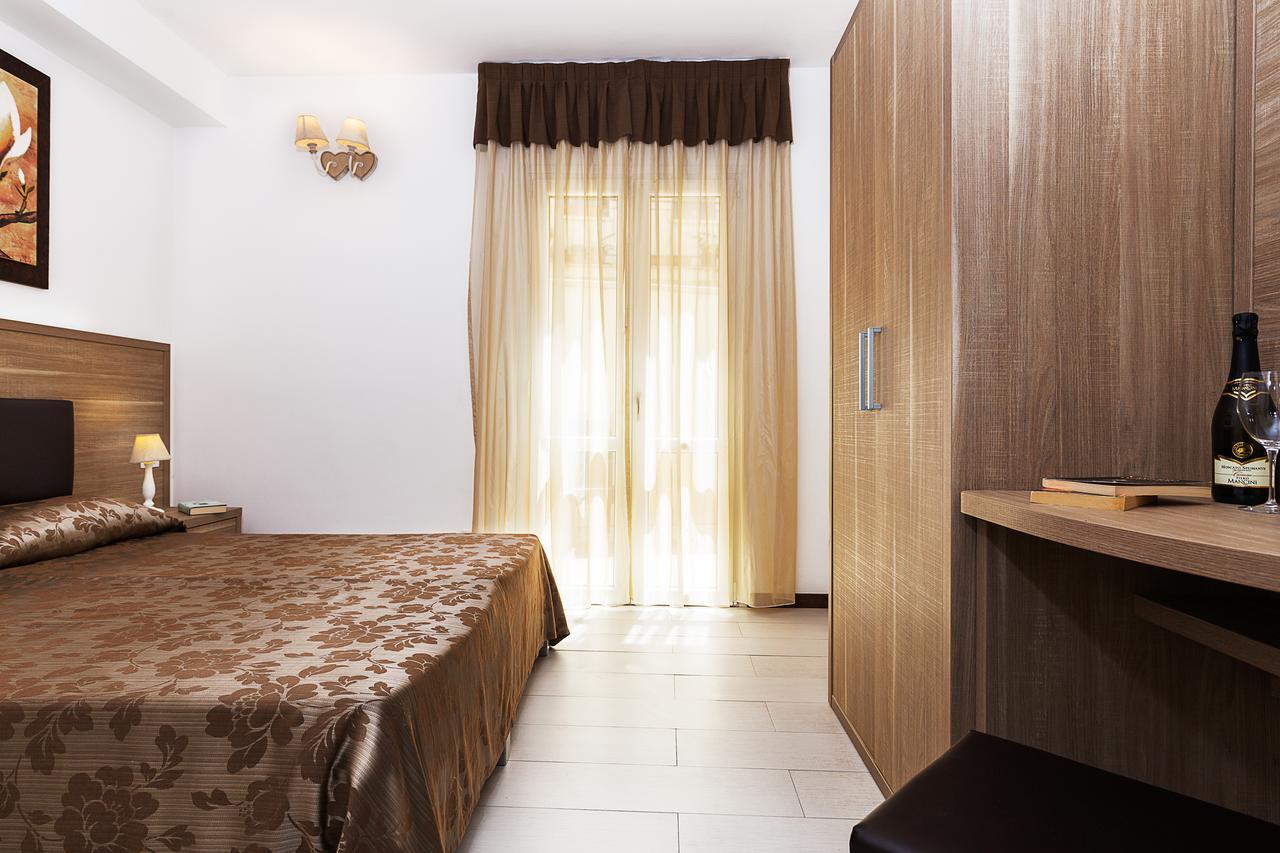 Le Residenze Del Centro Lejlighedshotel Olbia Eksteriør billede